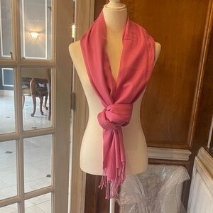 Ellen Tracy Pashmina scarf  60% cashmere 40% silk hot pink 76 inches long